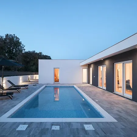 Villa La Reina House - Private Heated Pool Bibinje Exterior foto