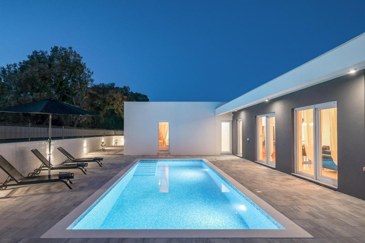 La Reina House - Private Heated Pool *