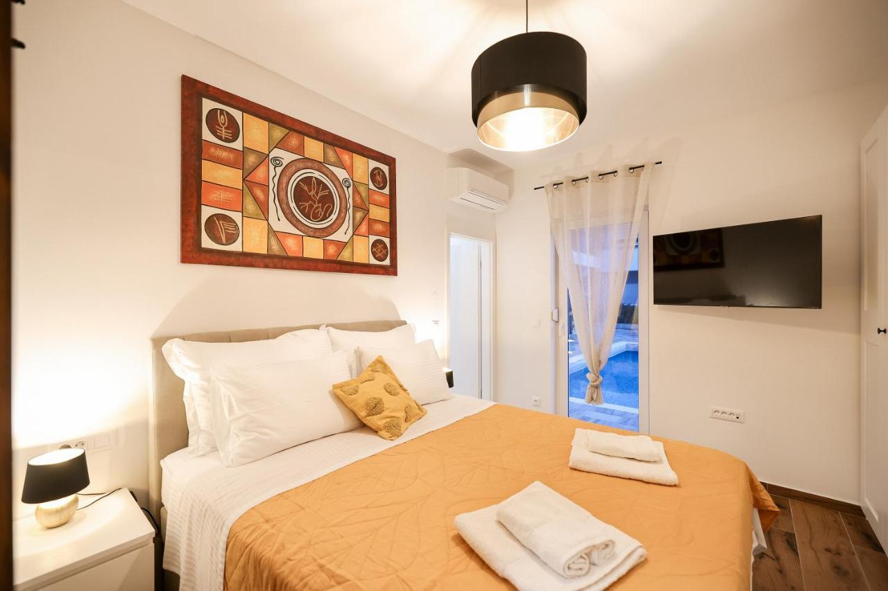 La Reina House - Private Heated Pool * Bibinje